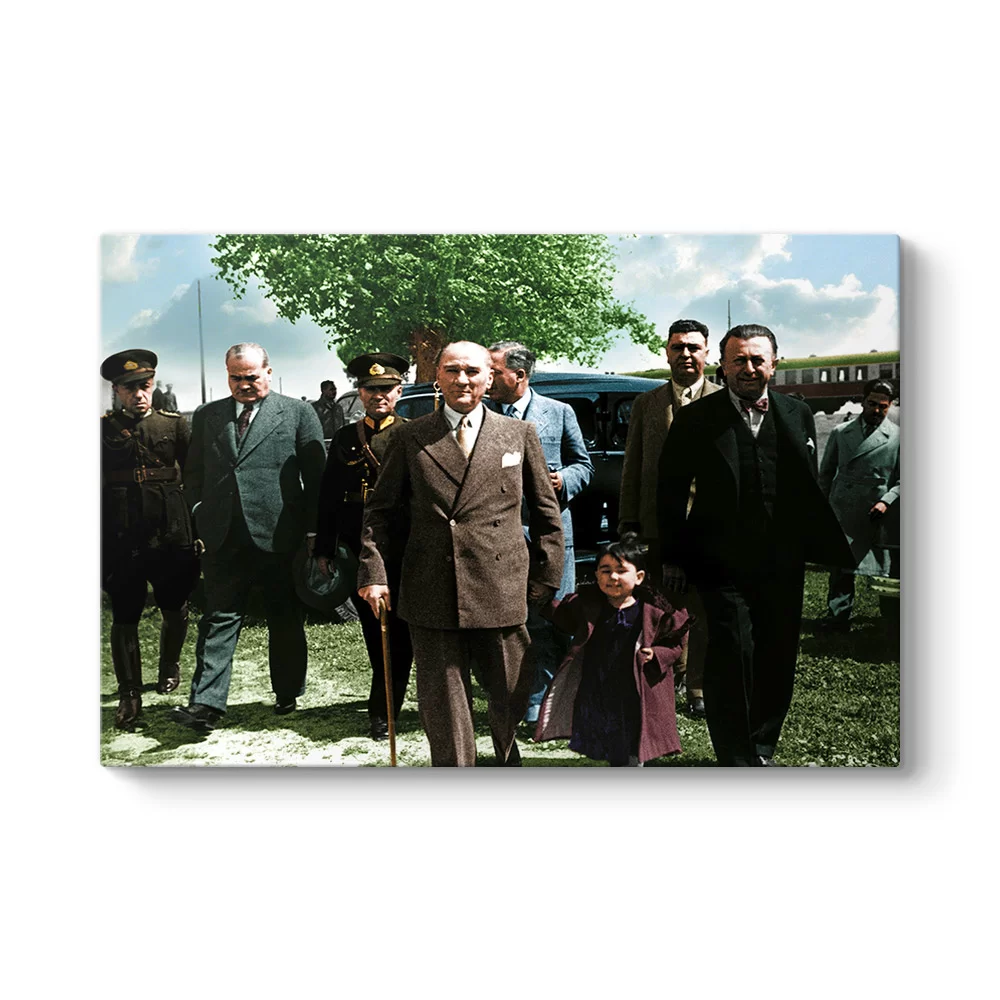 Atatürk ve Çocuk Tablosu - Model 1